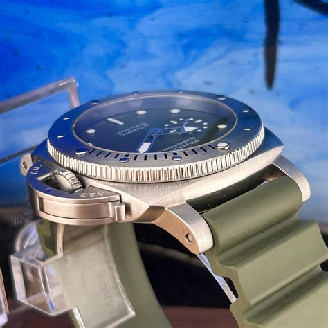 panerai submersible verde militare pam01055|panerai verde militare 42mm.